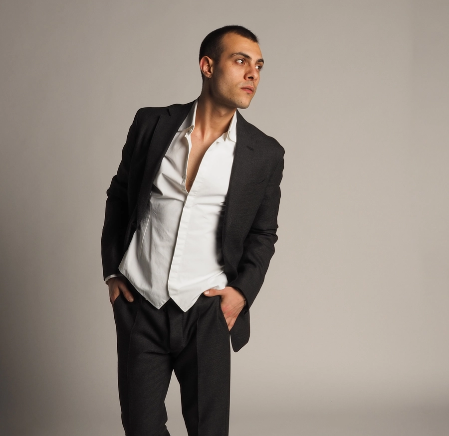 Pablo Rocha. Socio de Raquel Regueras